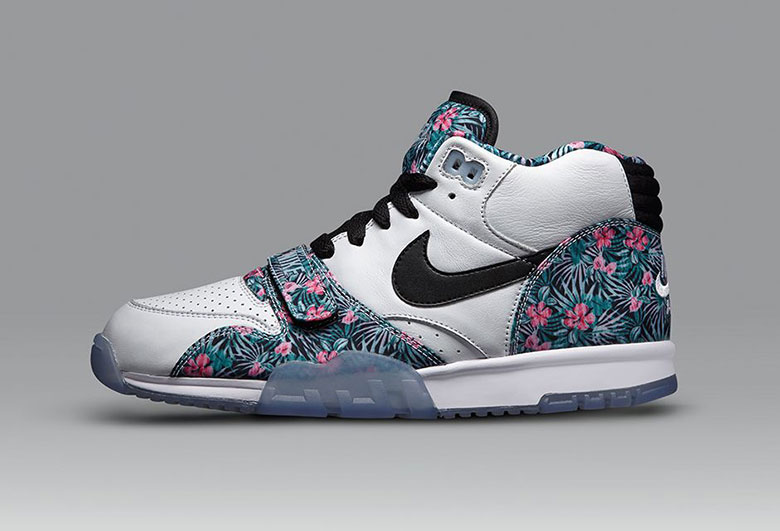 大红花图文元素 Nike Air Trainer 1 “Pro Bowl” 鞋款细节