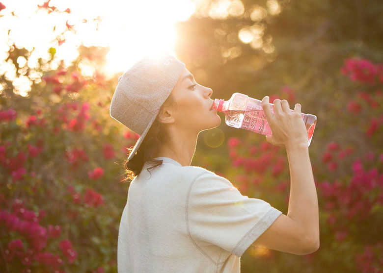 女神Adrianne Ho 完美演绎运动系列造型特辑