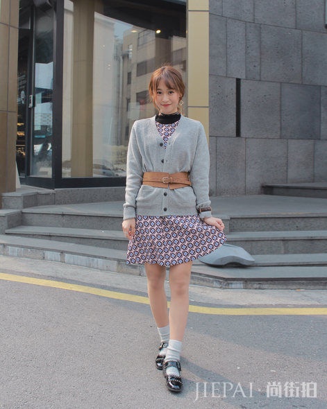 首尔春装街拍:给你10个上班造型灵感!