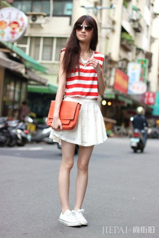 欧美街拍 有一双好看的运动鞋什么Look都ok