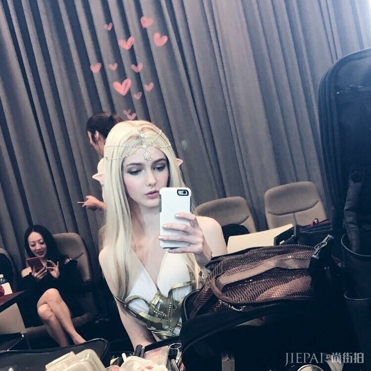 加拿大模特savanna blade私照合辑:被称为史上最美精灵的她真的是从