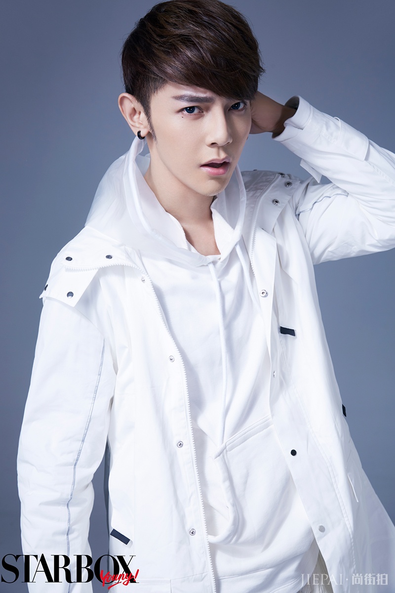 汪东城最新写真 风衣造型时髦前卫