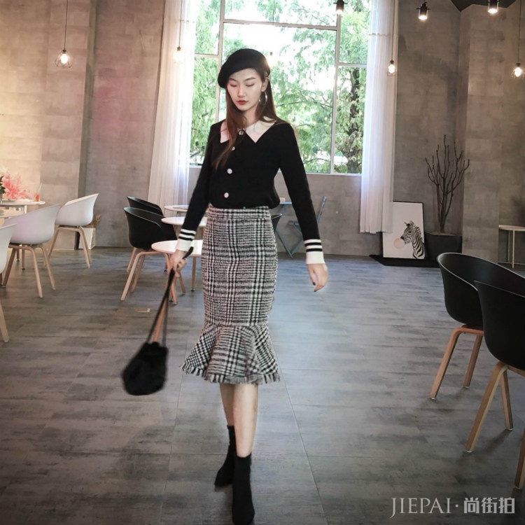 40岁女人选卫衣容易显老!试试这3种方法大气又有精神,满满女人味