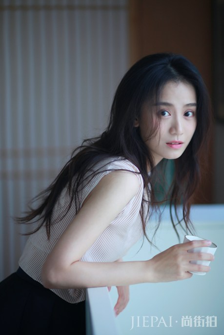 隋源秋季写真曝光 清新少女韶华正当时