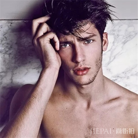 发蜡和发泥的区别 四点告诉你