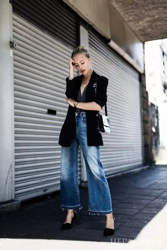 她身高只有155，却比175的模特穿衣还显得好看！