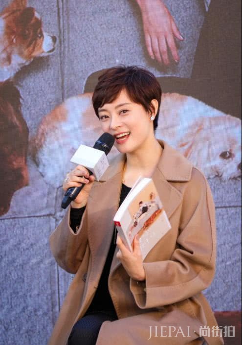 孙俪剪短发减龄10岁,原来短发那么减龄