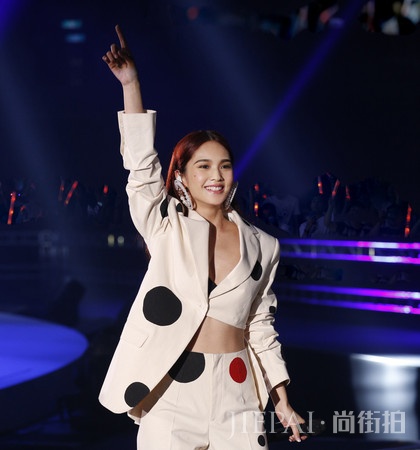 杨丞琳出道19年真情流露:面对感性话题我总逃避