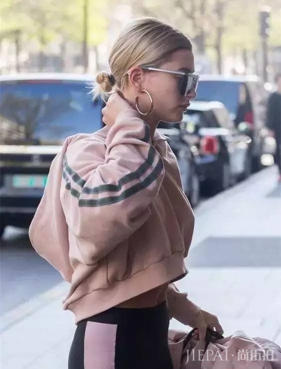 入秋换这款发型,绝对秒杀你的丸子头!