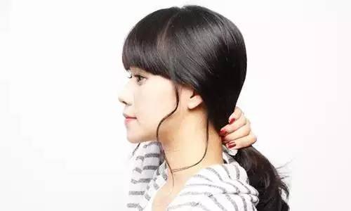 女人头发这样扎起来美的连你自己都嫉妒！