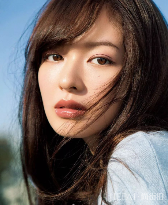 秋冬怎样打造日系高级感妆容 看完这篇你就懂了