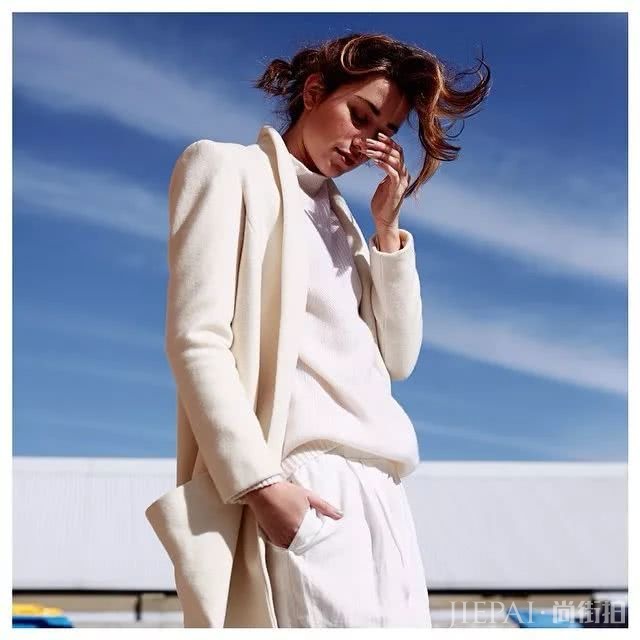 时尚又经典的针织衫 搭什么都好看