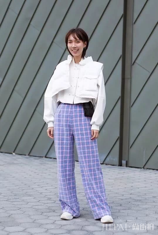 中日韩时装周街拍太有型 我选择一键复制