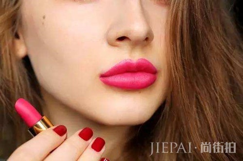 香奈儿芭比粉是几号色 应该是42号无疑了