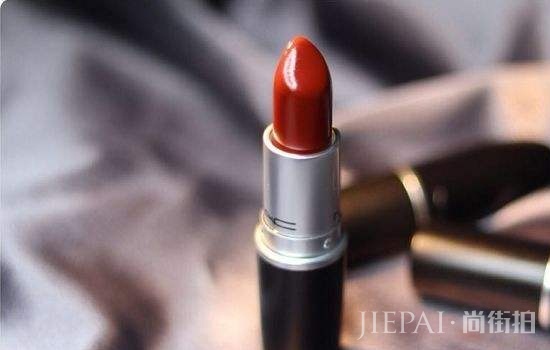 牛血色适合黄皮吗 复古高级感十足