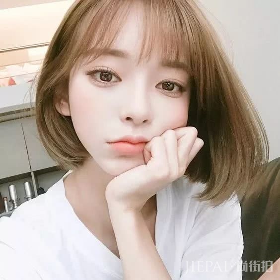 剪不剪短发,下巴说了算!