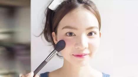 这样定妆,让你夏季不脱妆