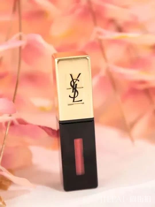 口红千千万，这16支口红在这个夏天最适合