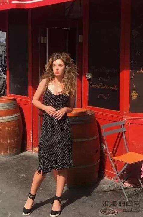 来一点点法式小浪漫,拯救让人心情不佳的梅雨季