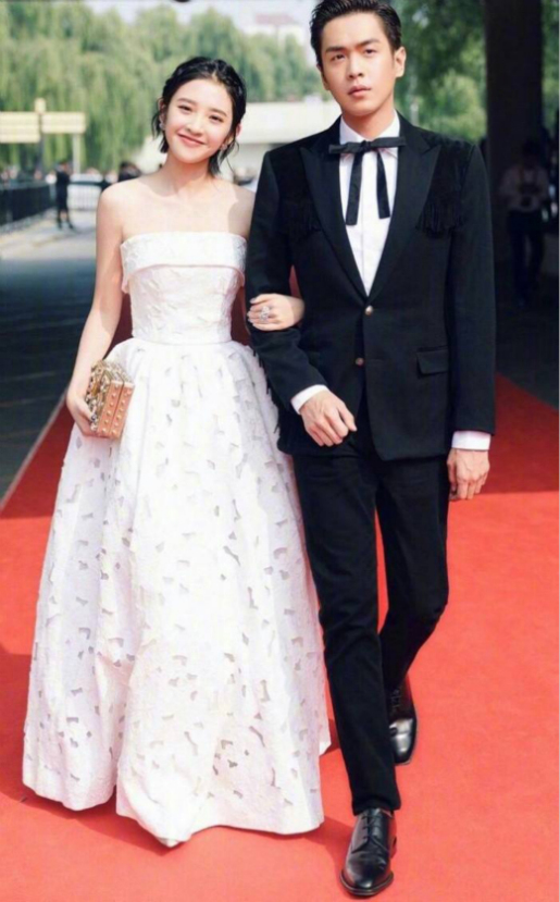 张若昀唐艺昕恋爱长跑7年,将于本月完婚!伴娘伴郎竟是他们俩?