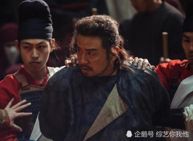 易烊千玺演技还可以,但这方面却是短板,对比雷佳音有差距