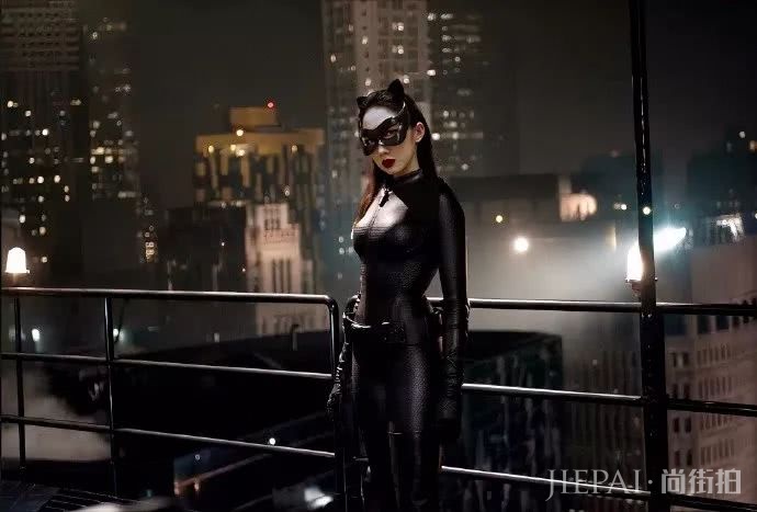 孟美岐的cos“猫女妆”简直绝了