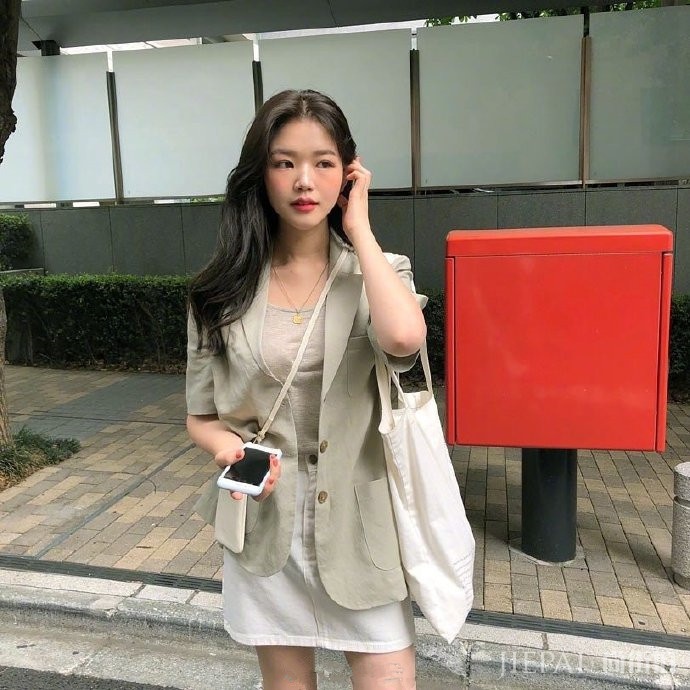 夏天这样搭配让你显瘦出街,不仅清爽还温柔有气质
