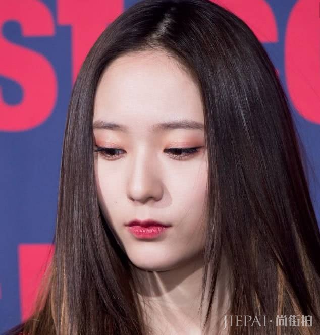 唇妆的化妆步骤有很多种,你找到最适合你的了吗?