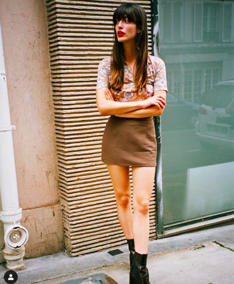 这位巴黎的时尚博主，用3种单品轻松穿出法式风情