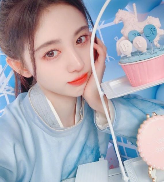 有种“睫毛”为鞠婧祎定制,根根分明超惊艳,越看越嫉妒