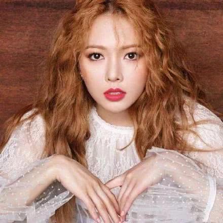 有发际线不好看？换刘海卷一下，让你颜值猛涨百倍