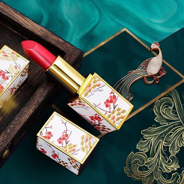 这些口红颜色简直美翻了,显白显温柔让你立马拥有高颜值