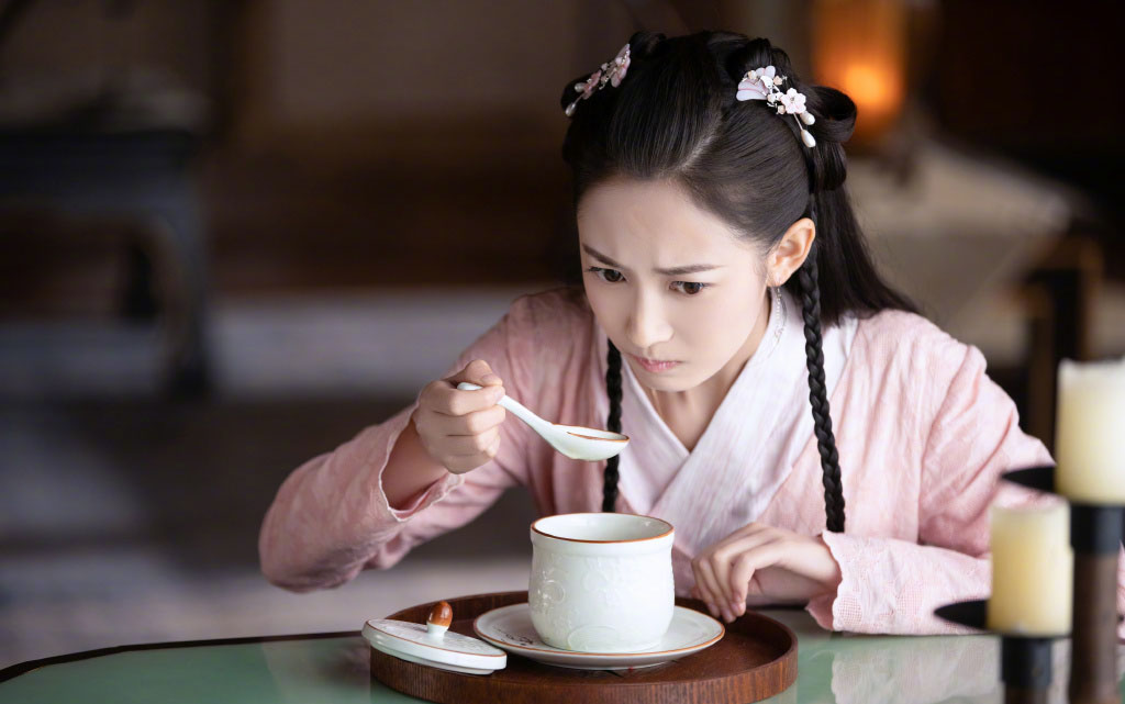 电视剧《两世欢》陈钰琪剧照图片