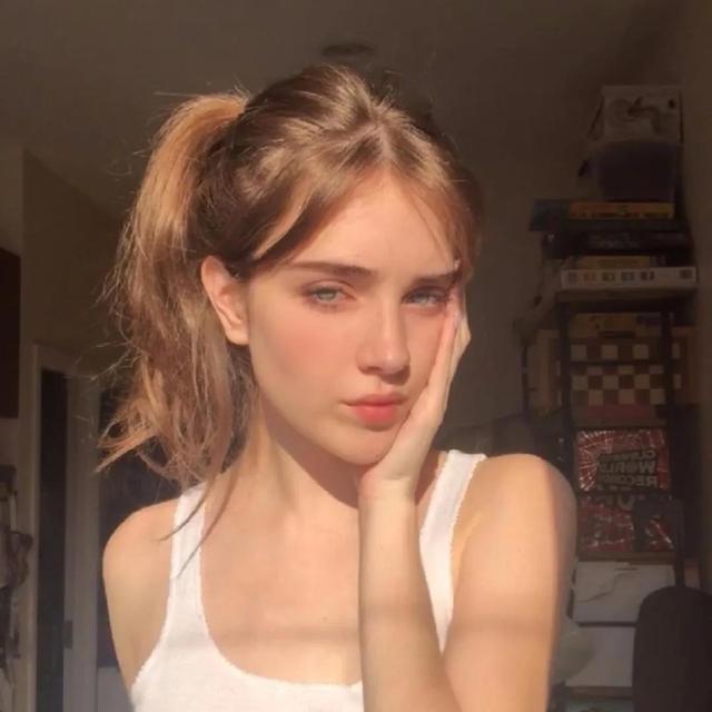 新一代神颜出来了?完全长在我的审美上,超近镜头怼脸也不怕!