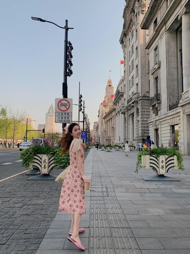 2020夏天穿这些少女感满满的甜美风搭配,元气还减龄