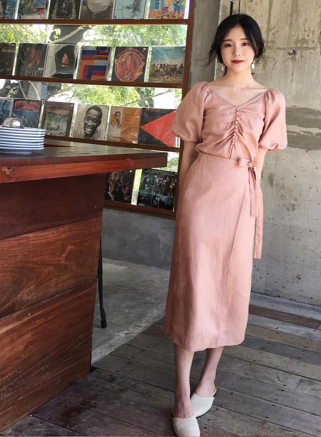 2020夏天穿这些少女感满满的甜美风搭配,元气还减龄