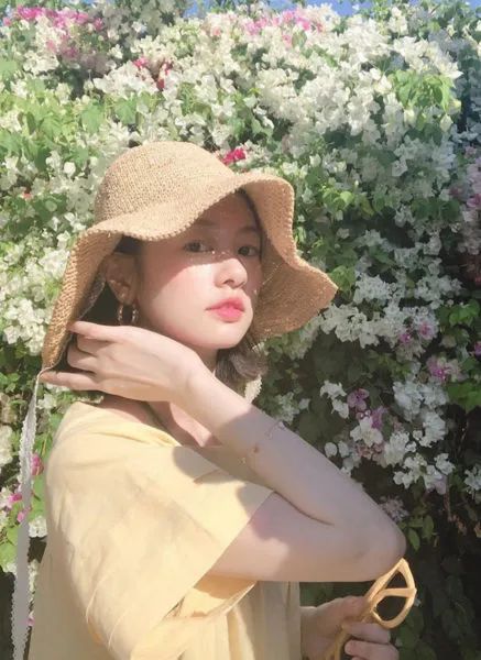 韩剧女主角式，庭沼珉的夏日气质私服穿搭！