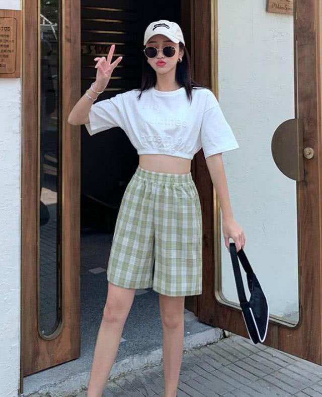 造型想要更加精致衣服配色不能忽视,盘点那些夏装中的常见配色