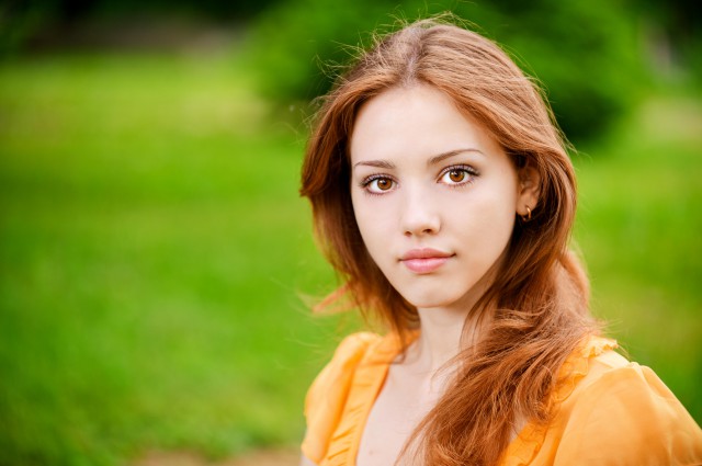 胖身材的女生忌讳穿什么颜色,教你显瘦穿搭技巧