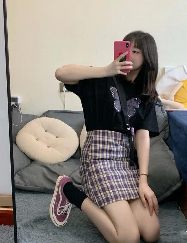 做个精致出色的女人，格纹元素搭配让你轻松穿出时髦感