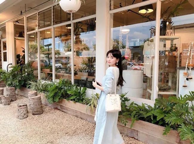 韩剧女主角式，庭沼珉的夏日气质私服穿搭！