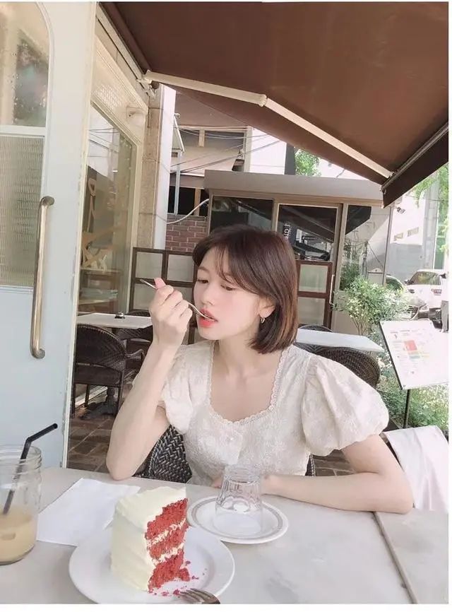 韩剧女主角式，庭沼珉的夏日气质私服穿搭！