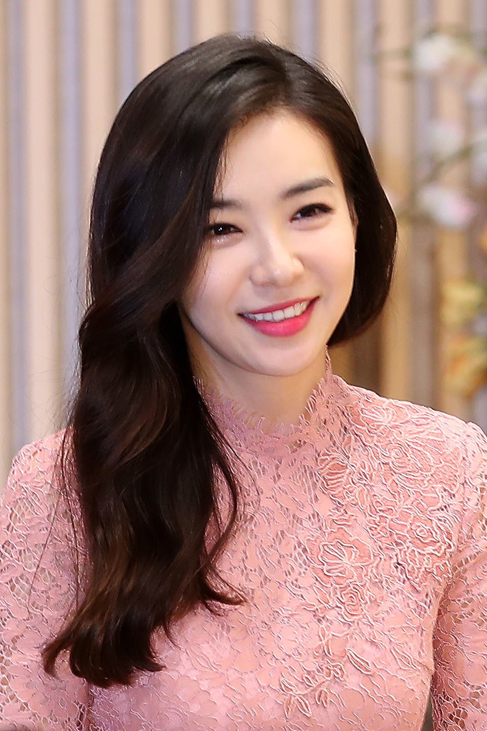 年轻不一定最美：这些40多岁的韩国女星照样气质迷人