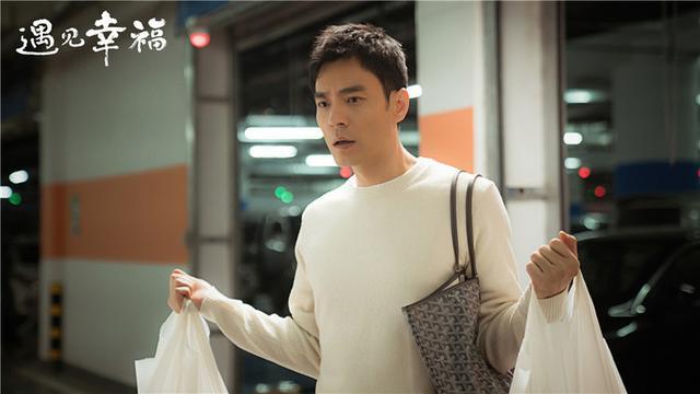 忘掉黄晓明,宠宠李光洁行不行,中年男人的爱情真的太甜了