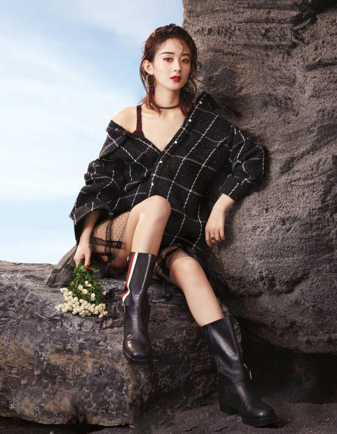 赵丽颖，你玩起时尚来这魅力，这野性，谁都不输哦