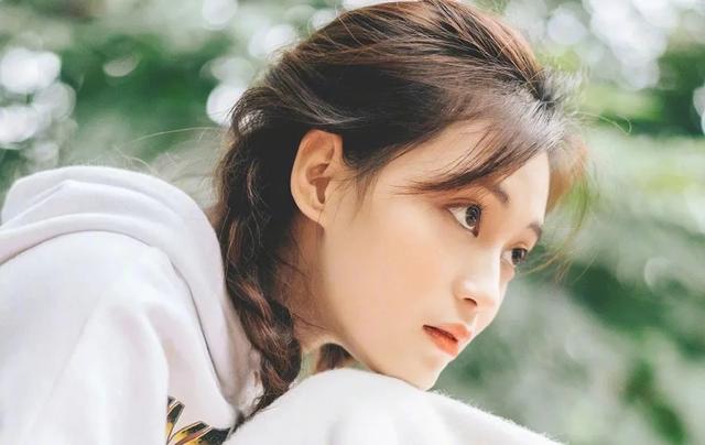 当女人不联系你也不拉黑你，肯定是因为这些