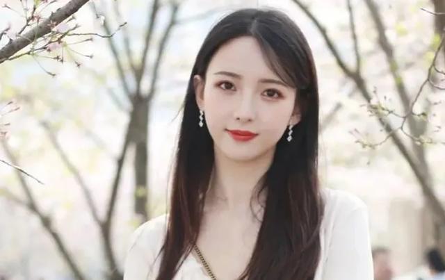 当女人不联系你也不拉黑你，肯定是因为这些