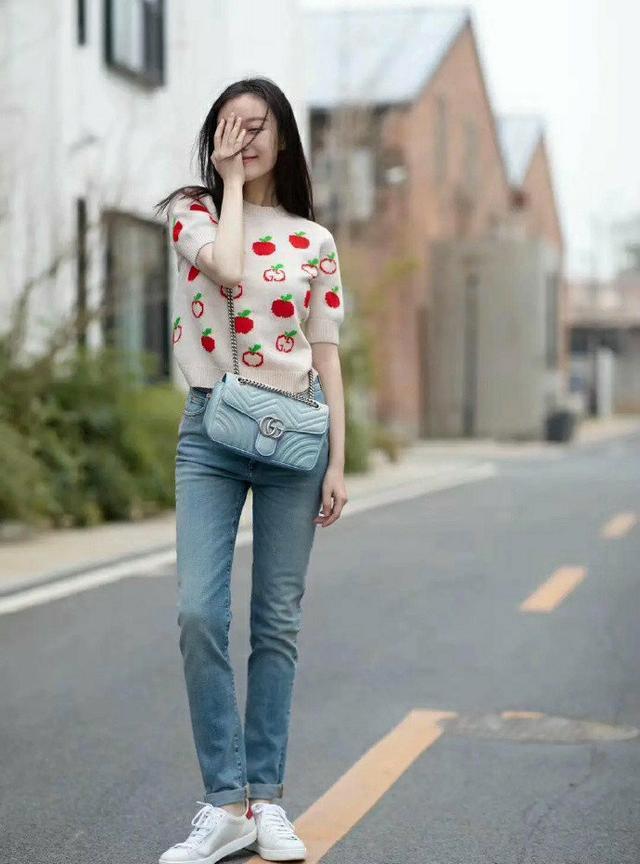 日常这样穿搭显嫩又有少女感,每天都元气满满
