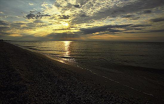 再婚女人不愿过夫妻生活 女人的3个想法