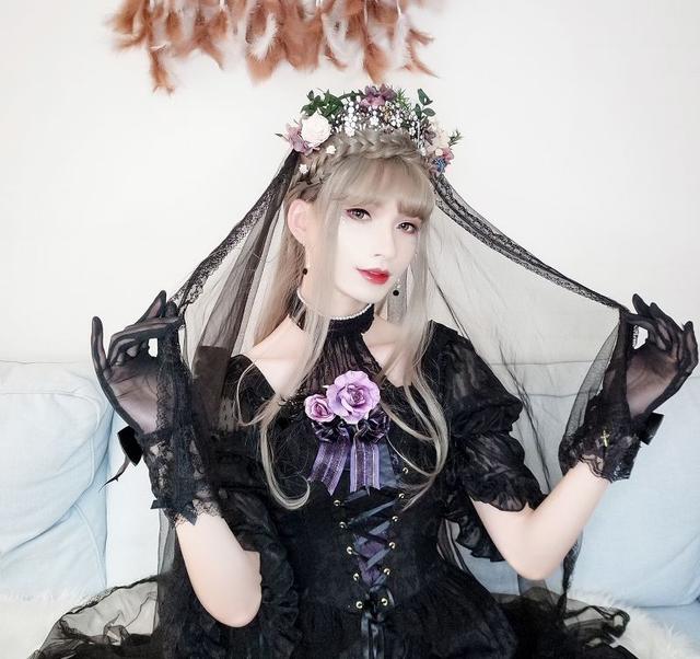 Lolita种草姬！谢安然美如画，云知笑超甜美